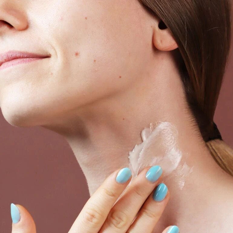 The AM to PM Pore-Smooth Hydration-Kit - Image 4